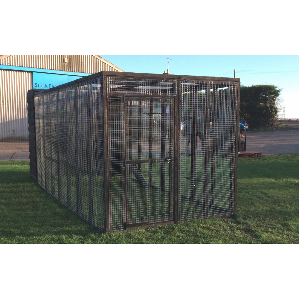 Black Cat Run With Raised Sleeping Box 6ft x 14ft+ blackcatrun